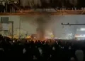 Protestas en Irán desafían al sistema teocrático de los ayatolas