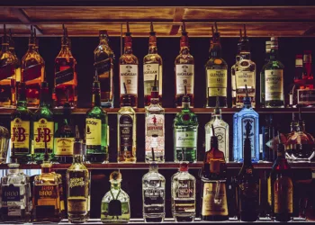 Costa Rica se ubica entre los países con menor consumo de alcohol en la OCDE