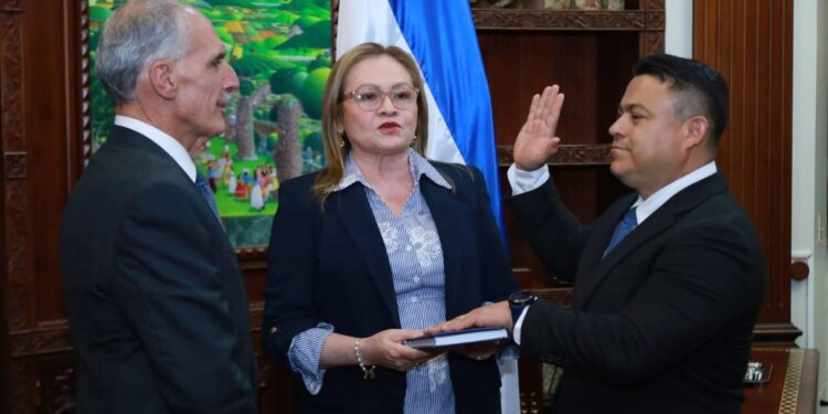 Comisión de Contingencias enfrenta más de 600 demandas y alerta sobre posible riesgo de embargos a cuentas del Estado hondureño