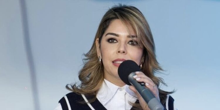 Vicepresidenta hondureña alerta sobre aumentos salariales y contrataciones desmedidas al cierre del gobierno anterior