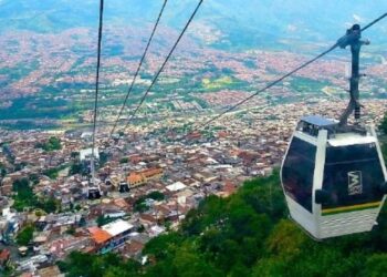 El Salvador impulsa metrocable en la capital: transportará hasta 7,000 pasajeros por hora y aliviará el tráfico urbano