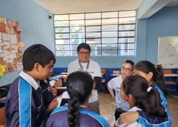 Guatemala dejó sin ejecutar el 13 % de su presupuesto para becas de inglés por paro de docentes