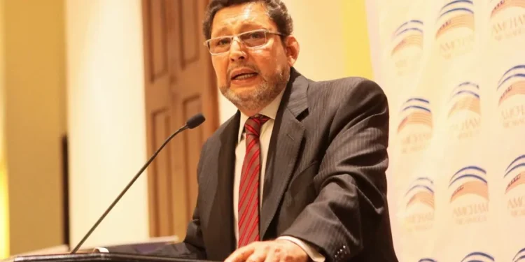 Bayardo Arce