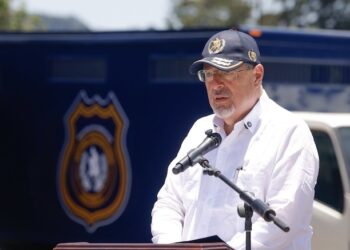 Arévalo asegura que está poniendo orden al caos de las cárceles guatemaltecas