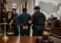 Juez prohíbe que ICE detenga inmigrantes en tribunales de todo Estados Unidos