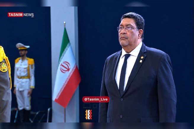 Dictadura de Nicaragua envía delegación al funeral del ayatolá iraní Ali Jamenei