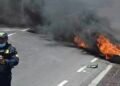 Bloqueos en Guatemala acaban en enfrentamientos con policías y vandalismo en negocios
