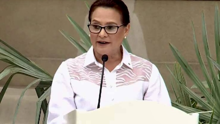Ilya Espino de Marotta asume como primera mujer al frente del Canal de Panamá