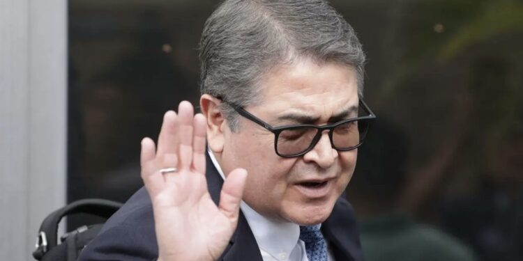 Expresidente de Honduras Juan Orlando Hernández obtiene sobreseimiento definitivo en sonado caso de corrupción