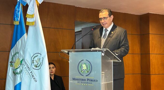 Fiscal general de Guatemala dice que investigan a su predecesora Consuelo Porras y denuncia estructuras de poder en el Ministerio Público