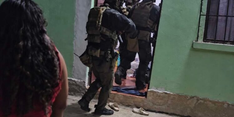Guatemala: Reportan allanamientos y tiroteos en Zacapa que estarían vinculados a búsqueda de narcotraficante