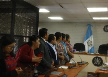 Justicia absuelve a cuatro líderes indígenas guatemaltecos  