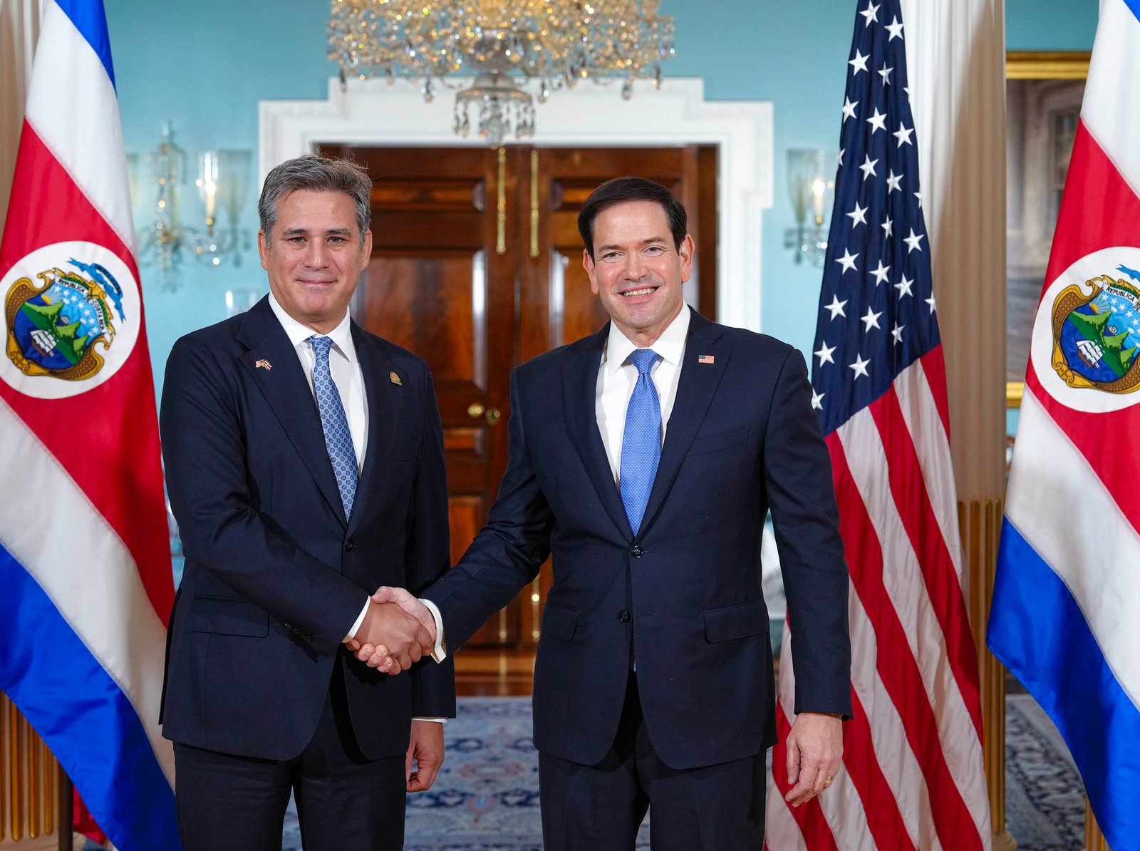 Canciller costarricense se reúne con el secretario de Estado, Marco Rubio, para discutir temas de seguridad, migración, minería y economía