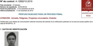EE UU extradita a El Salvador a acusado de feminicidio y abandono de su hijo