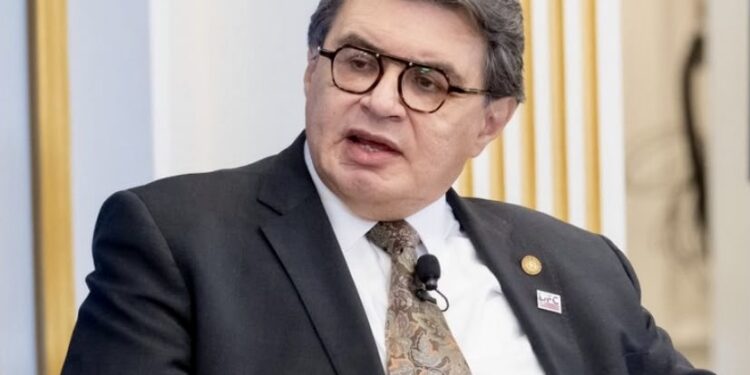 Embajador de Guatemala ante EEUU renuncia al cargo para ser asesor de Arévalo