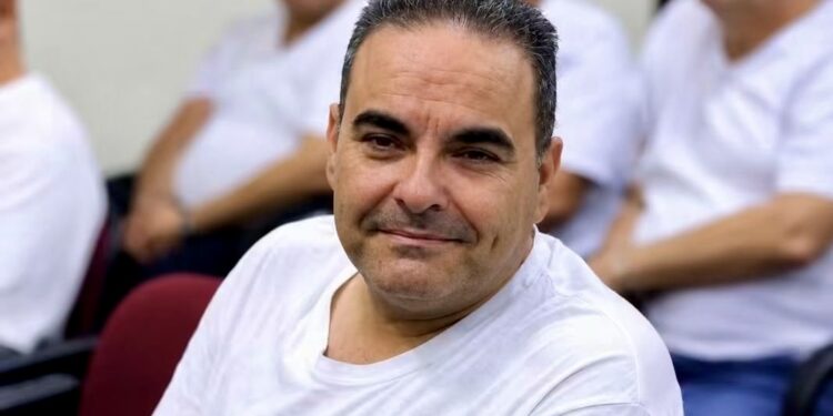 Fiscalía de El Salvador asegura que los bienes del expresidente Tony Saca seguirán bajo control estatal tras su liberación