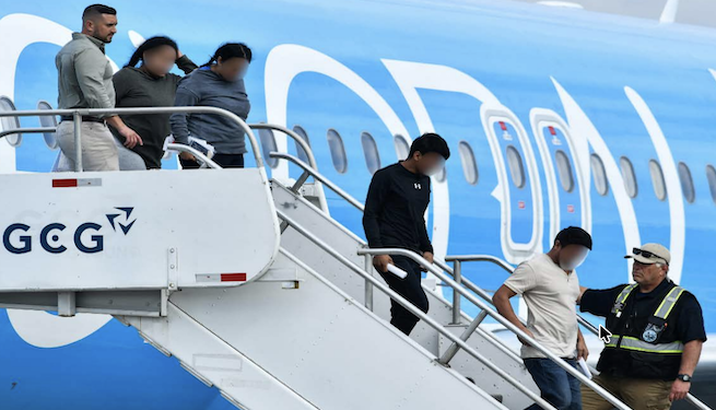 Informe revela enormes dificultades para deportados extranjeros enviados por EEUU a Costa Rica