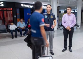 Cancillería de Honduras alerta por falsas ofertas de empleo en Rusia que terminan en reclutamiento militar