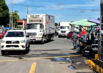 Llega a Panamá la brigada médica costarricense para reforzar dos hospitales tras el terremoto