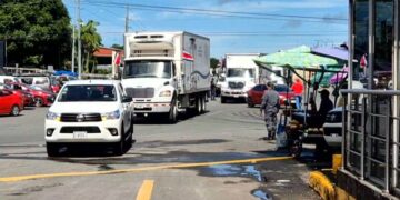 Llega a Panamá la brigada médica costarricense para reforzar dos hospitales tras el terremoto