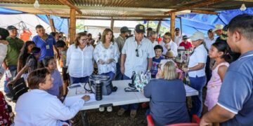 Presidente de Panamá promete vivienda a todas las familias que perdieron sus casas por el terremoto en provincias de Veraguas y Herrera