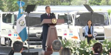 Taiwán dona 20 camiones a Guatemala para programas sociales y presidente Arévalo destaca su aporte al desarrollo del país
