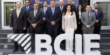 BCIE amplía en $50 millones el financiamiento para vivienda en El Salvador