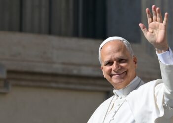 El papa León XIV recibe el alta tras una operación por cáncer de pulmón