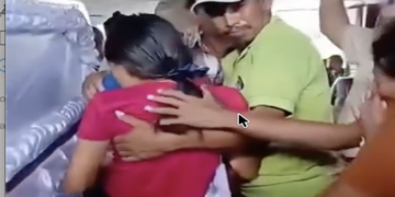 Una joven declarada muerta despierta durante su velorio en Guatemala