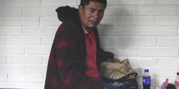 Guatemalteco implicado en la muerte de 53 migrantes en Texas enfrenta a la justicia y podría recibir cadena perpetua