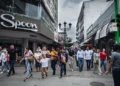 El 50.3 % de los adultos costarricenses no termina sus estudios de bachillerato, según informe