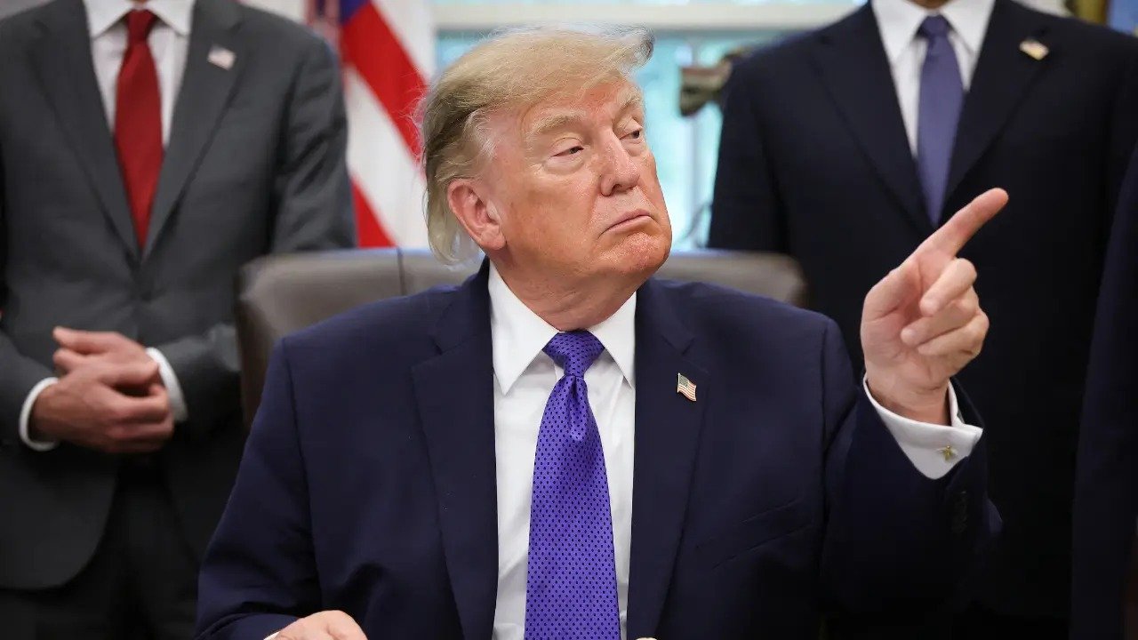 Trump vuelve a prometer $5,000 a cada adulto en EE UU si republicanos ganan: el plan costaría hasta $1,35 billones