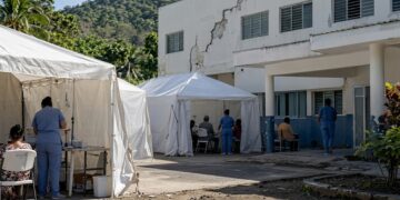 Costa Rica enviará misión médica a Panamá para atender a madres y recién nacidos tras terremoto